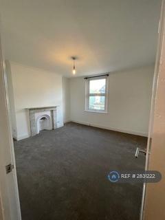 2 bedroom flat to rent, Camden Road, Tunbridge Wells, TN1
