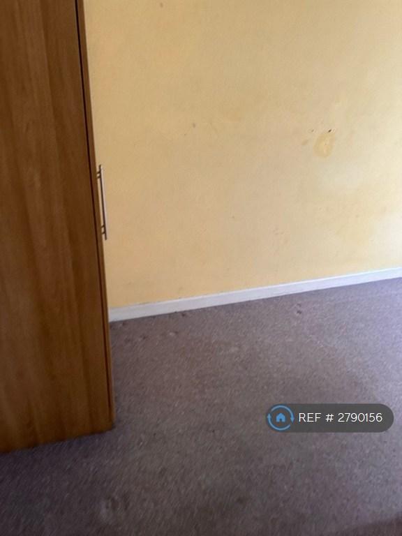 Bedroom2