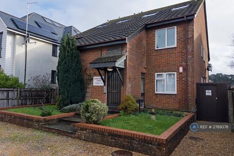 3 bedroom maisonette to rent, Cobden Marine Court, Southampton, SO17