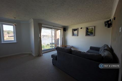 undefined, Cobden Marine Court, Southampton, SO17