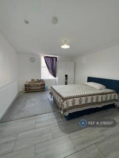 undefined, Roundhay Road, Leeds, LS8