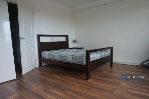 Studio to rent, Harton Lodge, London, SE8
