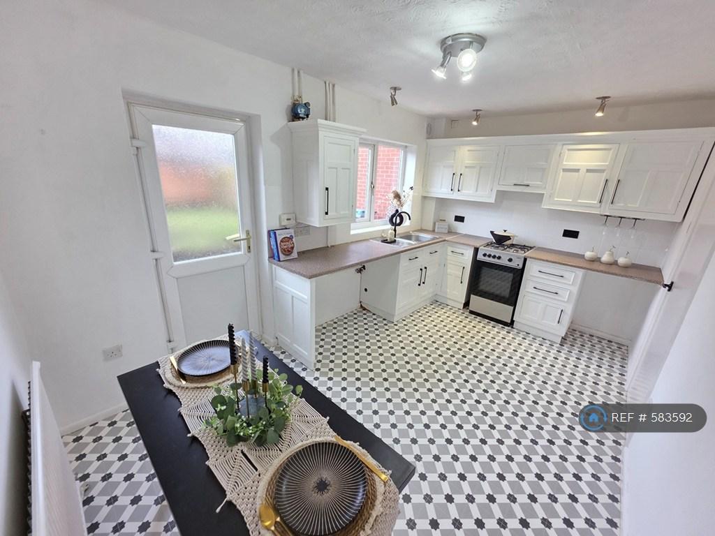 Kitchen &amp; Diner