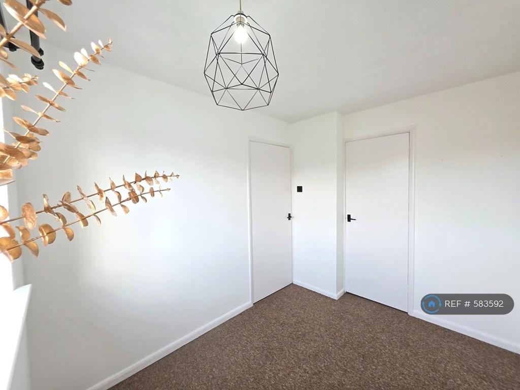Bedroom 2 With Built In Wardrobe