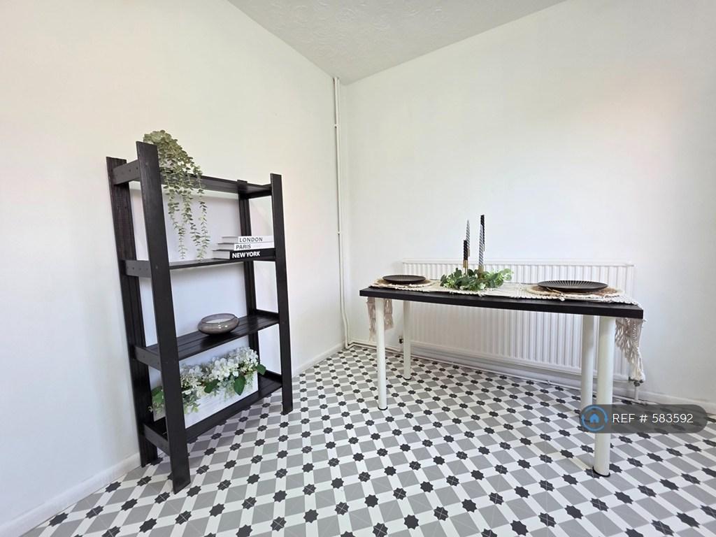 Kitchen &amp; Diner
