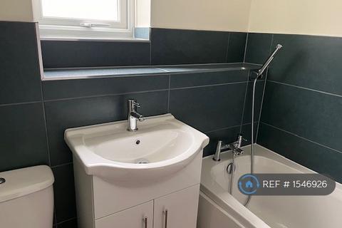 undefined, Malus Close, Malvern, WR14