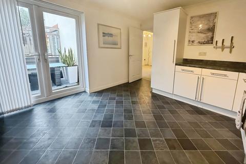 4 bedroom detached house for sale, Bevers Way, Grimsby DN36