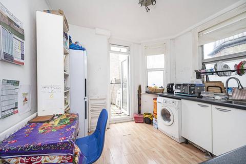 1 bedroom flat to rent, Cavell Street, E1, Whitechapel, London, E1
