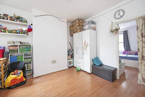 1 bedroom flat to rent, Cavell Street, E1, Whitechapel, London, E1