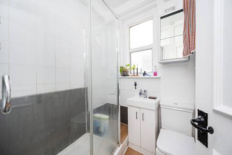 1 bedroom flat to rent, Cavell Street, E1, Whitechapel, London, E1