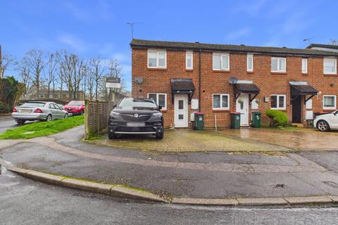 2 bedroom terraced house for sale, Kenilworth Close, Crawley RH11