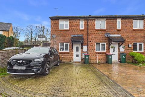 undefined, Kenilworth Close, Crawley RH11