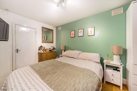 1 bedroom flat for sale, Holloway Road, London N7