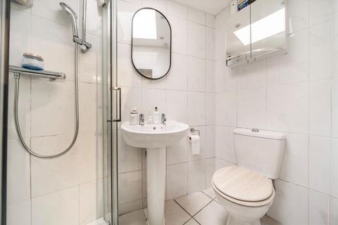 1 bedroom flat for sale, Holloway Road, London N7