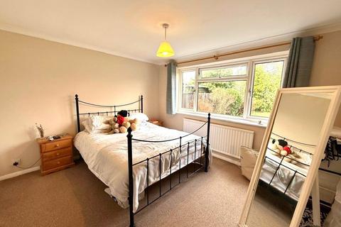 undefined, Waverley Drive, Ash Vale GU12