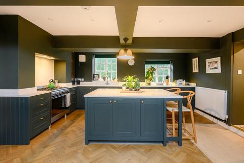 4 bedroom detached house for sale, Railway Street, Slingsby, York