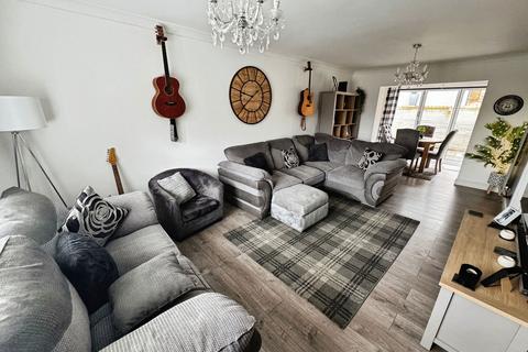 undefined, Maes Ty Canol, Port Talbot SA12
