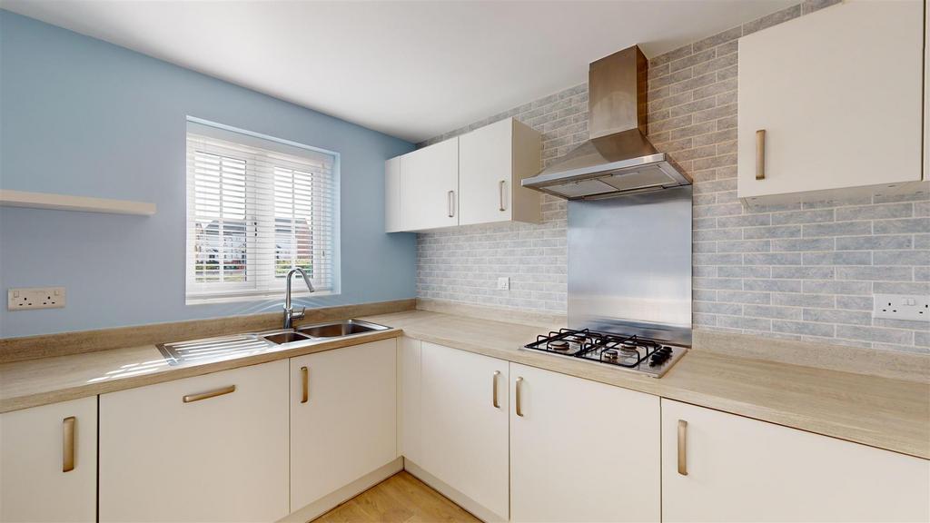 Hendrick Crescent 7 Kitchen.jpg