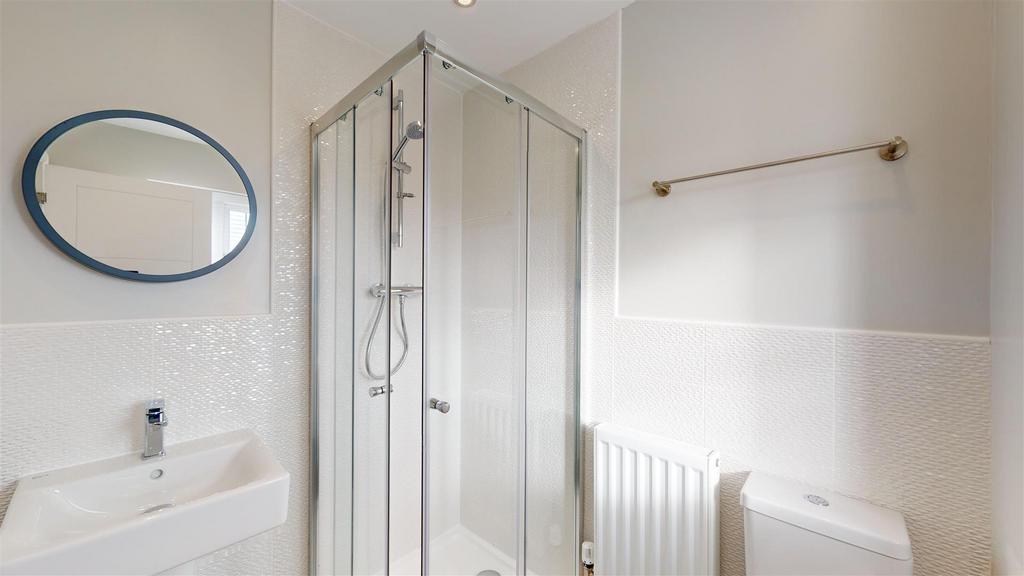 Hendrick Crescent 7 Bedroom One En Suite Shower Ro