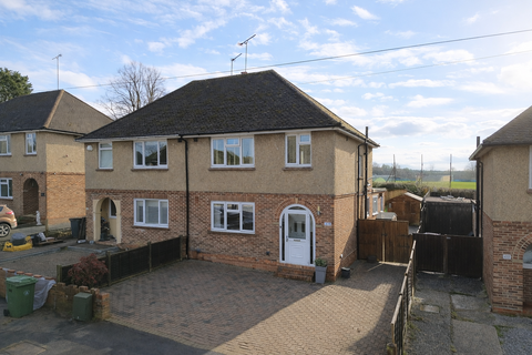 undefined, Frimley, Camberley GU16
