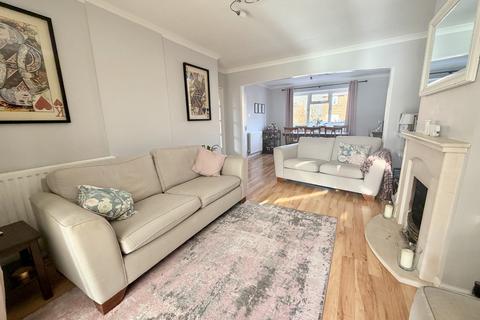 undefined, Frimley, Camberley GU16