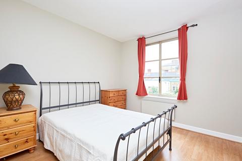 1 bedroom flat to rent, Flat 327, The Circle, Queen Elizabeth Street, London