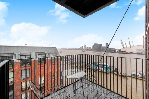 1 bedroom flat for sale, Agar House, 79 Orchard Place, London