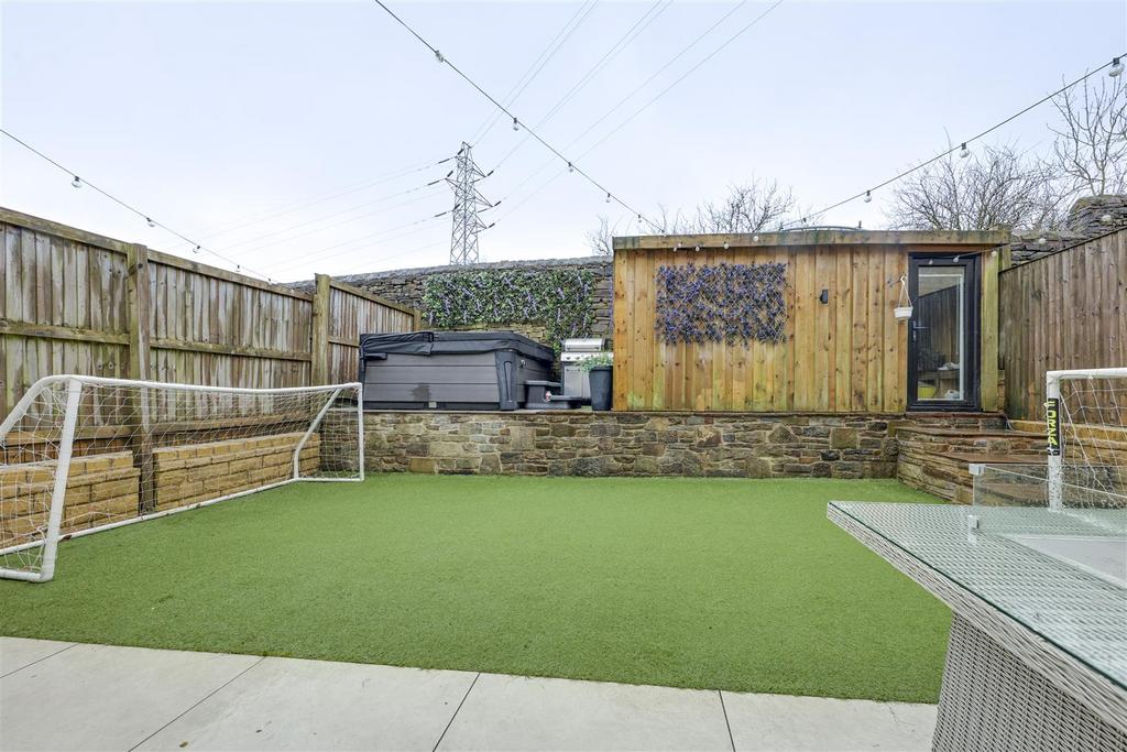 Rear Garden Alt 2