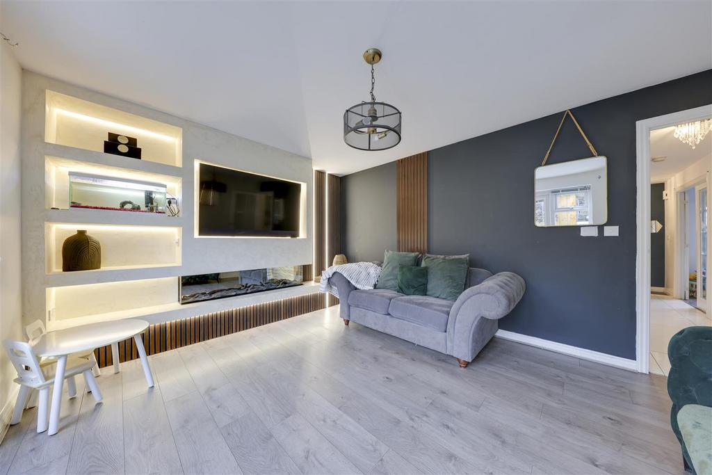Lounge Alt