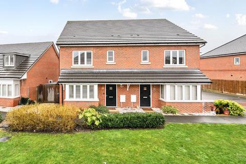 3 bedroom semi-detached house for sale, Holland Gardens, London SE9