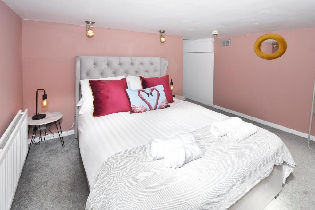Stylish double bedroom with a comfortable uphol...