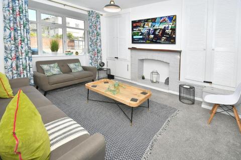 undefined, London Road, Newcastle ST5