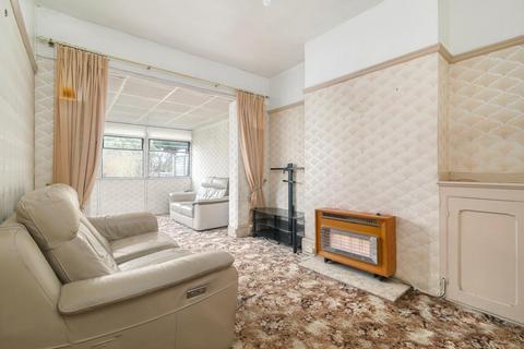 3 bedroom terraced house for sale, Wellington Road, Enfield