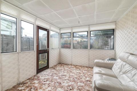 3 bedroom terraced house for sale, Wellington Road, Enfield