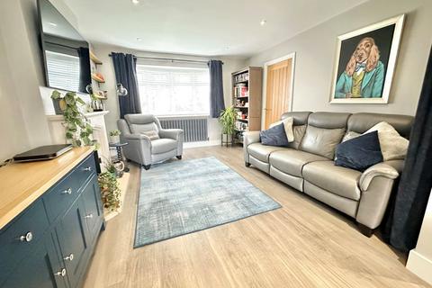 undefined, Glen Road, Great Sutton