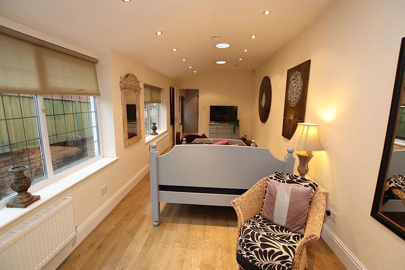 Garden room or...