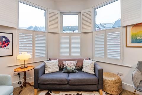 1 bedroom ground floor flat for sale, Duckett Road, London, N4