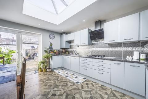 TENNYSON STREET, SWINDON SN1