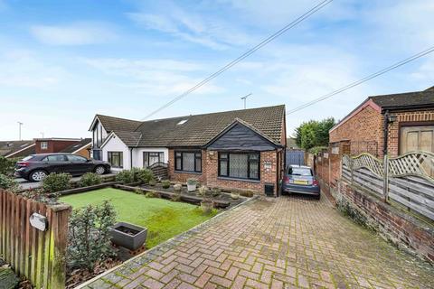 2 bedroom bungalow for sale, Squires Way, Joydens Wood