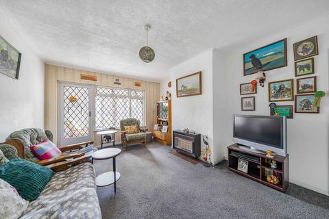 2 bedroom bungalow for sale, Squires Way, Joydens Wood