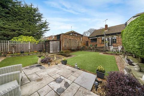 2 bedroom bungalow for sale, Squires Way, Joydens Wood