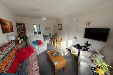 1 bedroom bungalow for sale, 4 Chestnut Court, Sea Road, East Preston, West Sussex, BN16