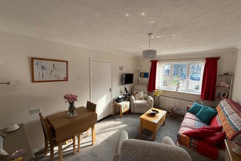 1 bedroom bungalow for sale, 4 Chestnut Court, Sea Road, East Preston, West Sussex, BN16