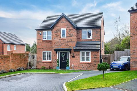 4 bedroom detached house for sale, Corbetts Close, Wistaston