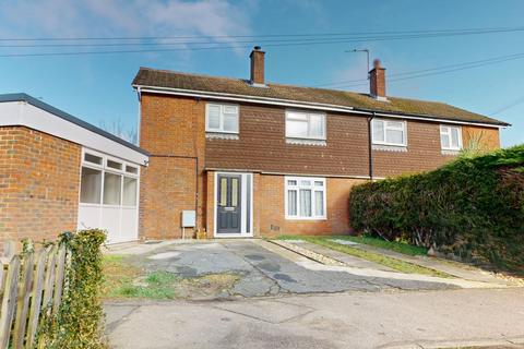 3 bedroom semi-detached house for sale, Forge Meadow Harrietsham ME17 1JE