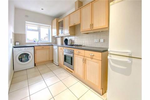 1 bedroom flat to rent, Kennedy Close, London Colney, Hertfordshire, AL2 1GR