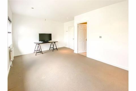 1 bedroom flat to rent, Kennedy Close, London Colney, Hertfordshire, AL2 1GR