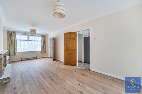 4 bedroom detached house for sale, Horns Road, Barkingside, IG6