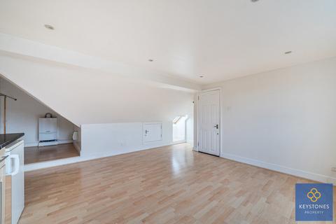 4 bedroom detached house for sale, Horns Road, Barkingside, IG6