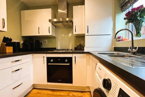 3 bedroom semi-detached house for sale, Towpath Drive, Brownhills, Walsall WS8 6FG